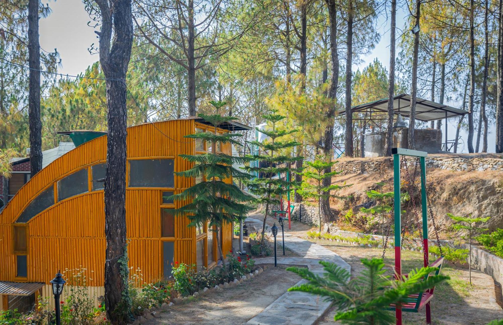 فندق Zone Connect By The Park, لانسداون المظهر الخارجي الصورة