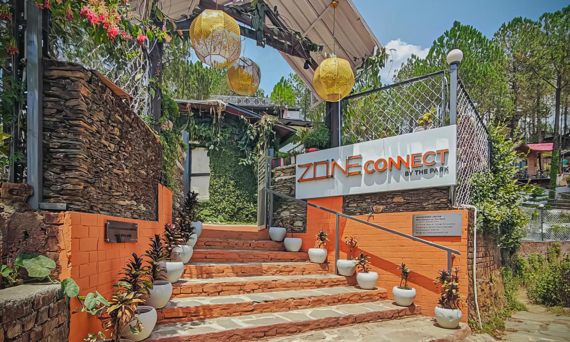 فندق Zone Connect By The Park, لانسداون المظهر الخارجي الصورة